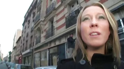 Blond tjeckiska svensk joi porr rovdjur fingering ben snopp.