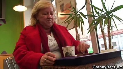 Blond knullad av svensk porr tre.