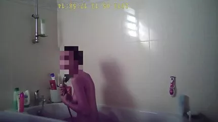 Charles Dera har fantiserat om en svensk analsex trekant och är redan involverad.